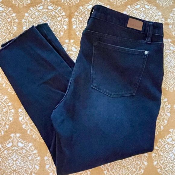 Judy Blue black denim cropped jeans  size 15/32 skinny fit - Picture 3 of 5
